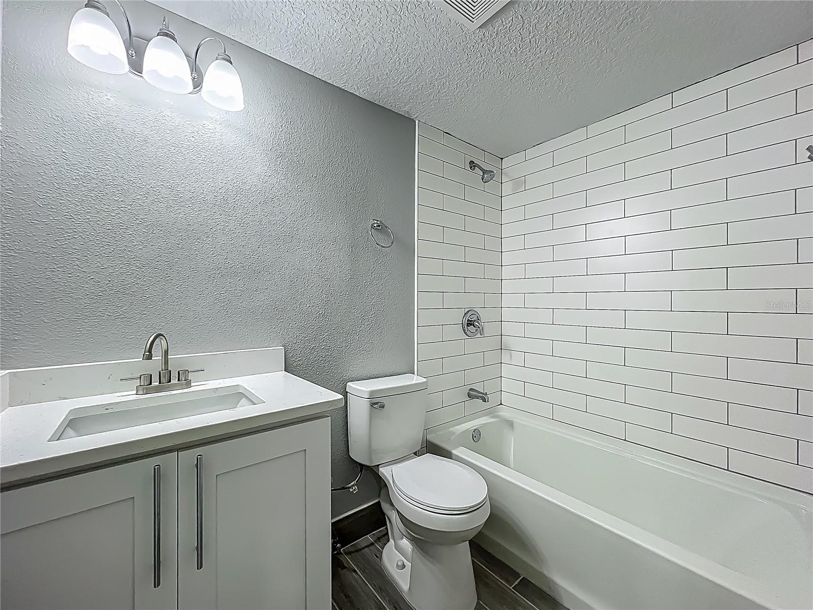 Image 27 of 43 For 1414 Beaver Place