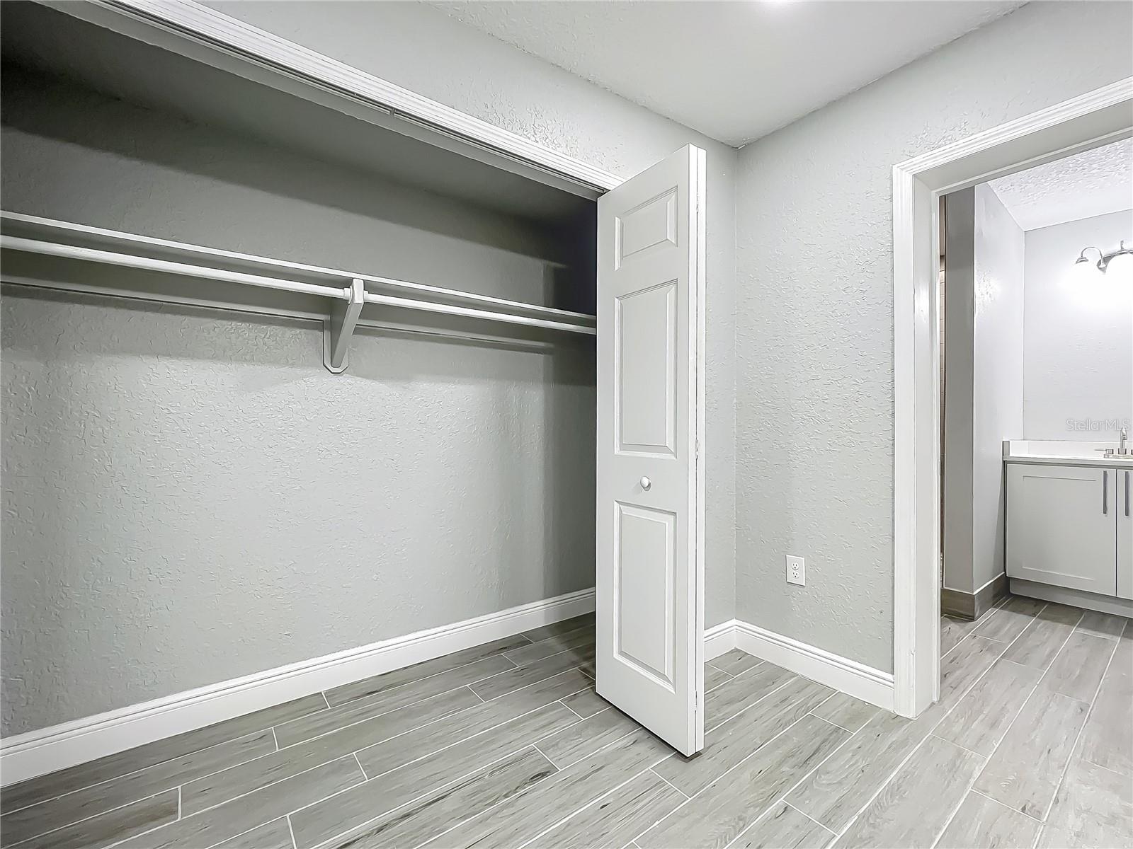 Image 31 of 43 For 1414 Beaver Place