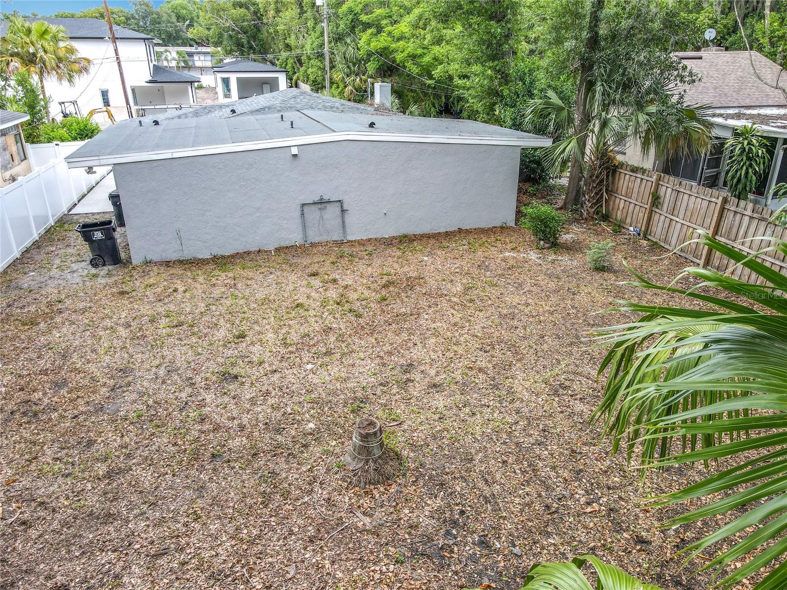 Image 36 of 43 For 1414 Beaver Place