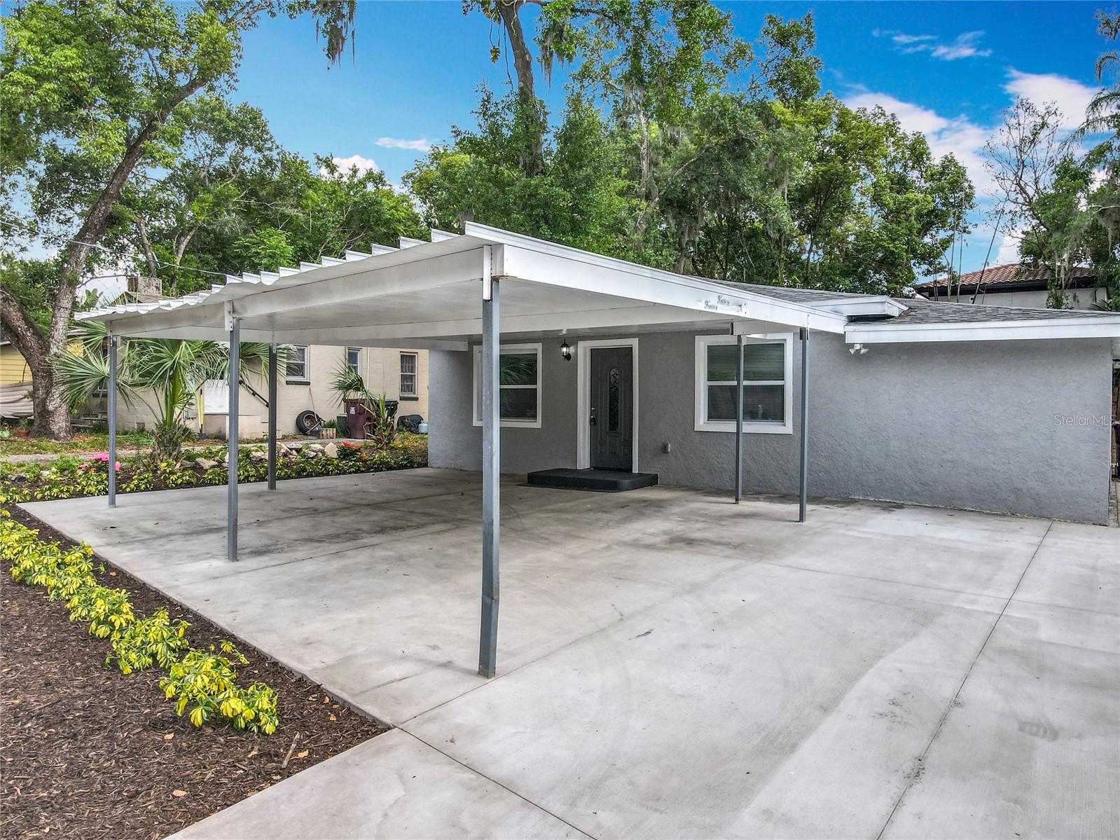 Image 4 of 43 For 1414 Beaver Place