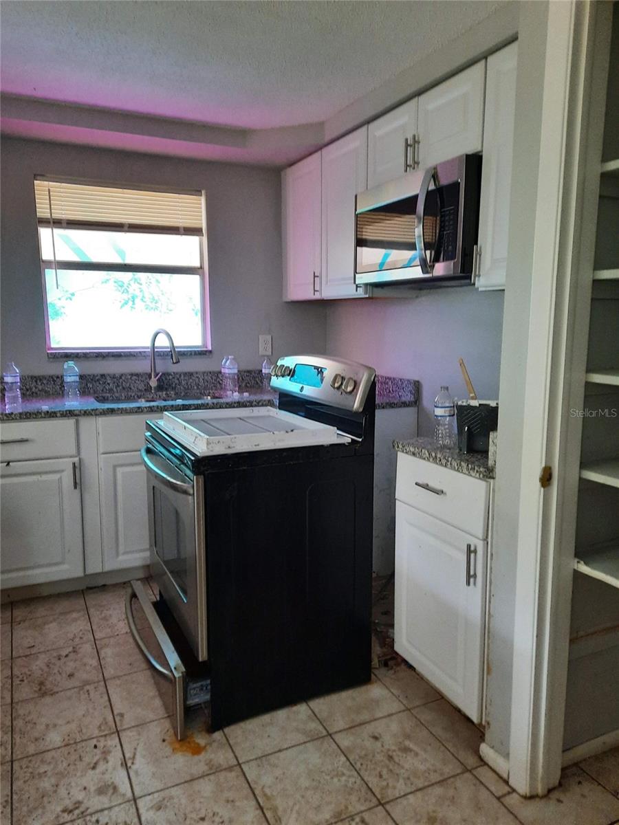 Image 17 of 22 For 7240 Donna Drive