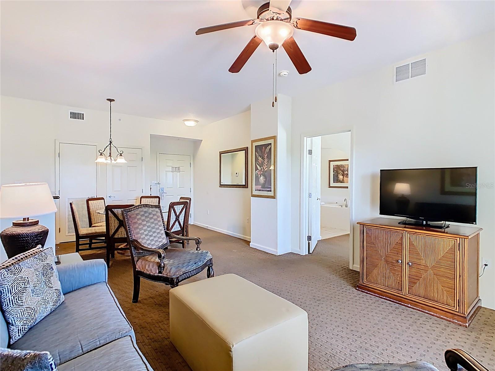 Image 11 of 35 For 8101 Resort Village Drive