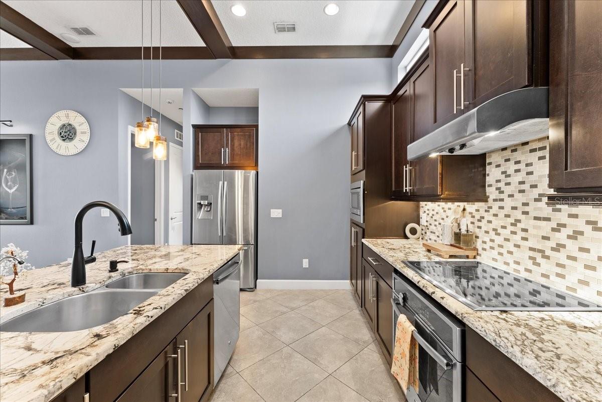 Image 16 of 38 For 8436 Tavistock Lakes Boulevard
