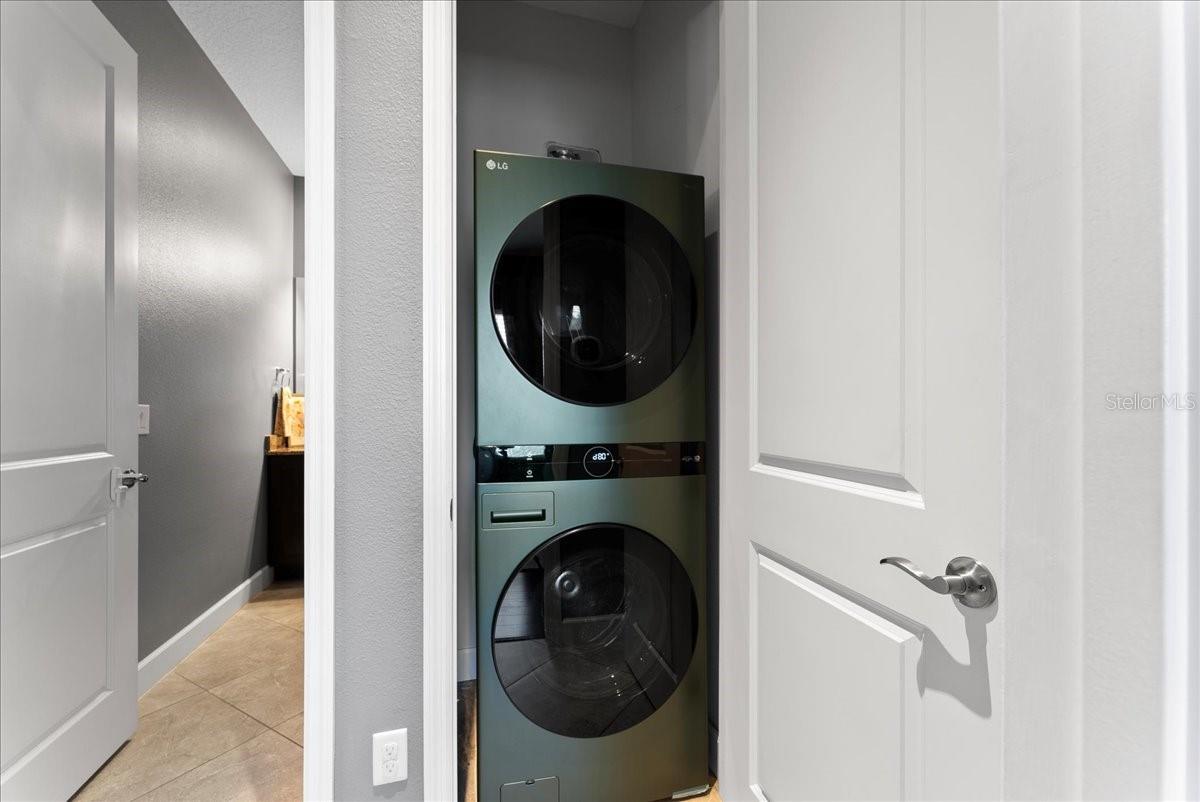 Image 23 of 38 For 8436 Tavistock Lakes Boulevard