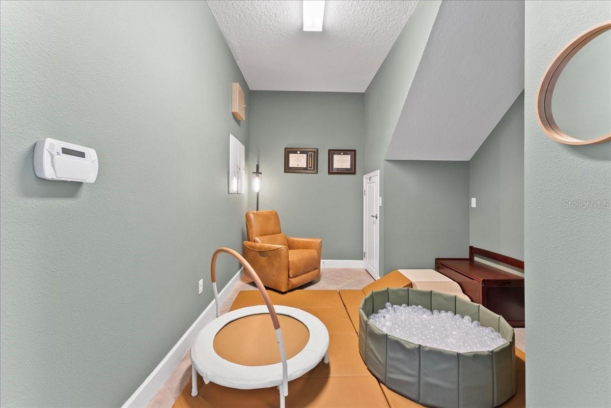 Image 9 of 38 For 8436 Tavistock Lakes Boulevard