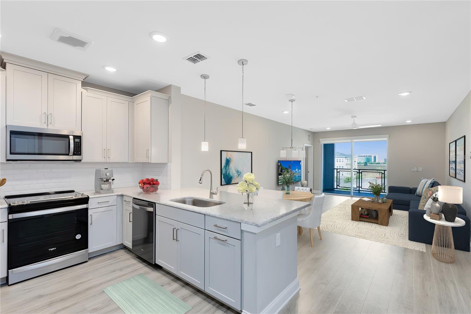 Image 3 of 31 For 7565 Laureate Boulevard 3408