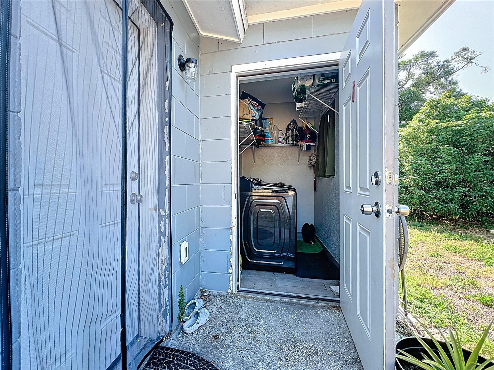 Image 22 of 79 For 5214 Josephine Street