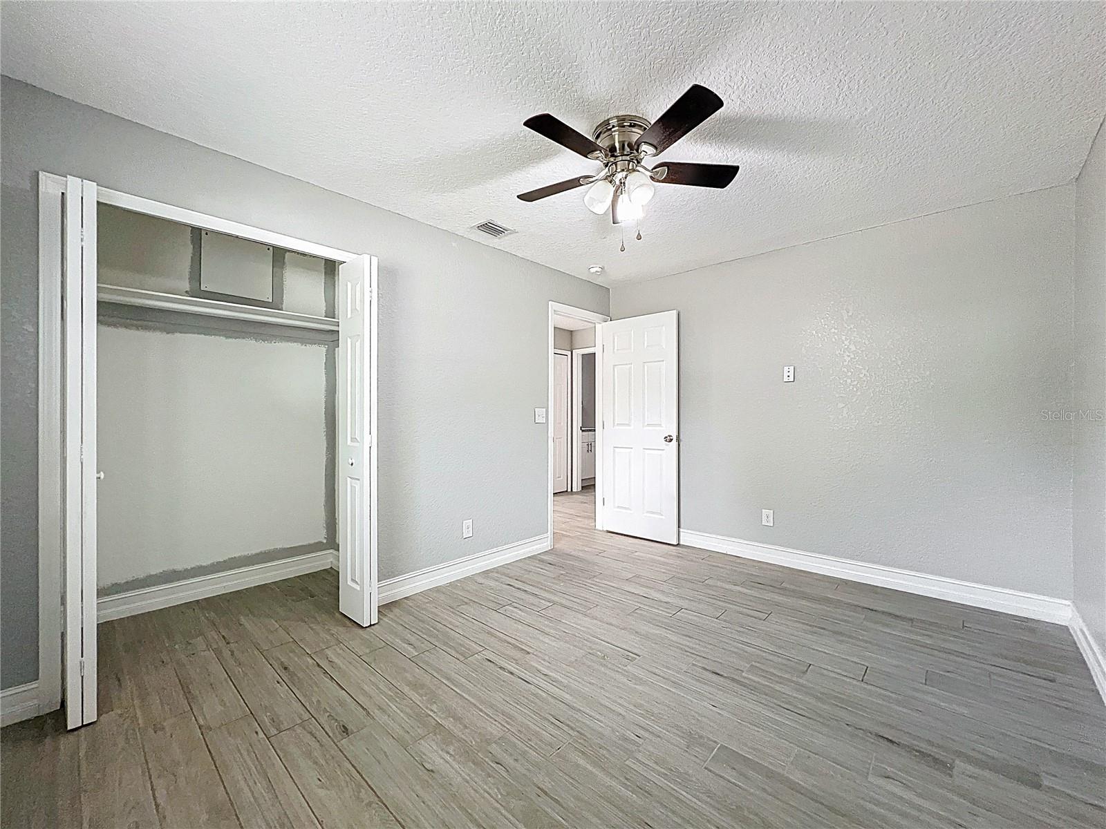 Image 41 of 79 For 5214 Josephine Street