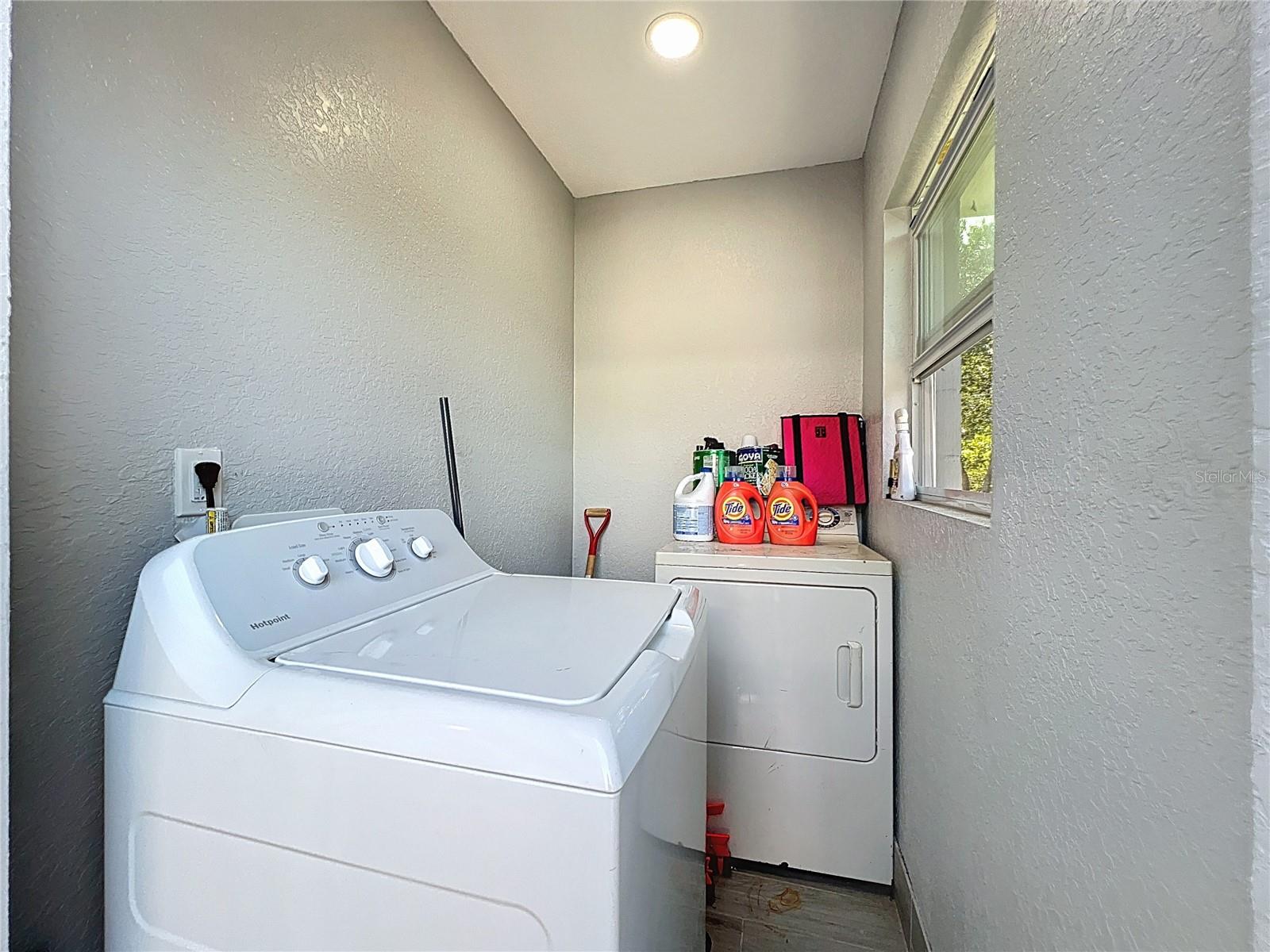 Image 63 of 79 For 5214 Josephine Street