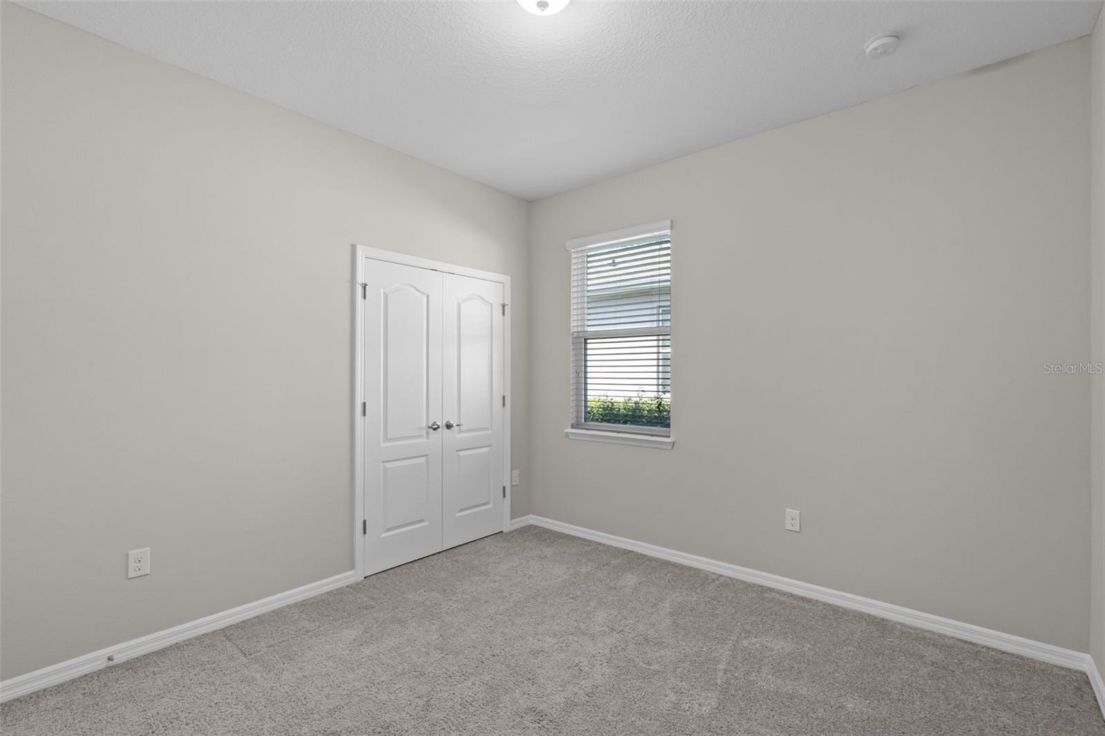 Image 39 of 62 For 405 Freesia Court