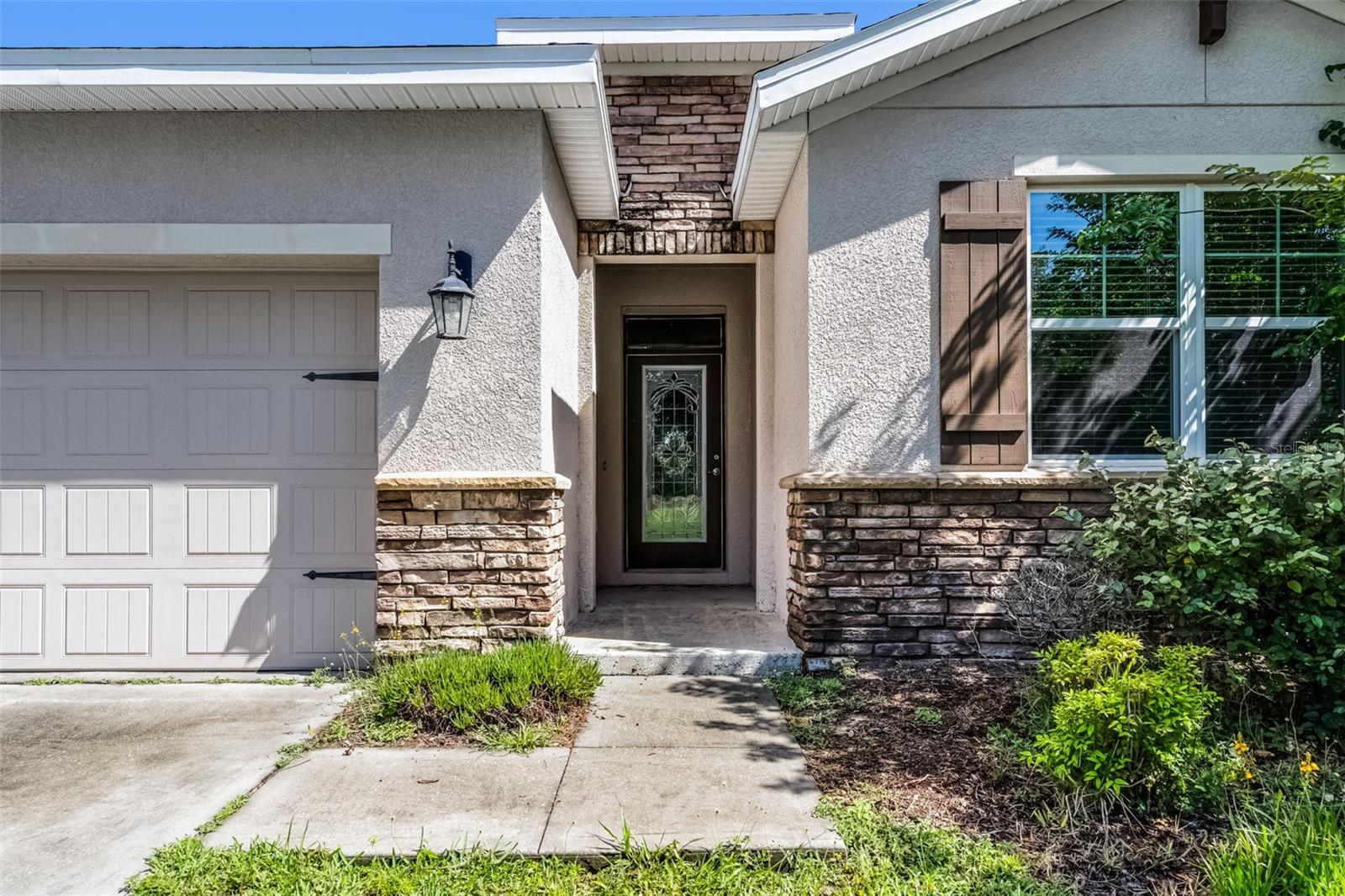 Image 49 of 62 For 405 Freesia Court