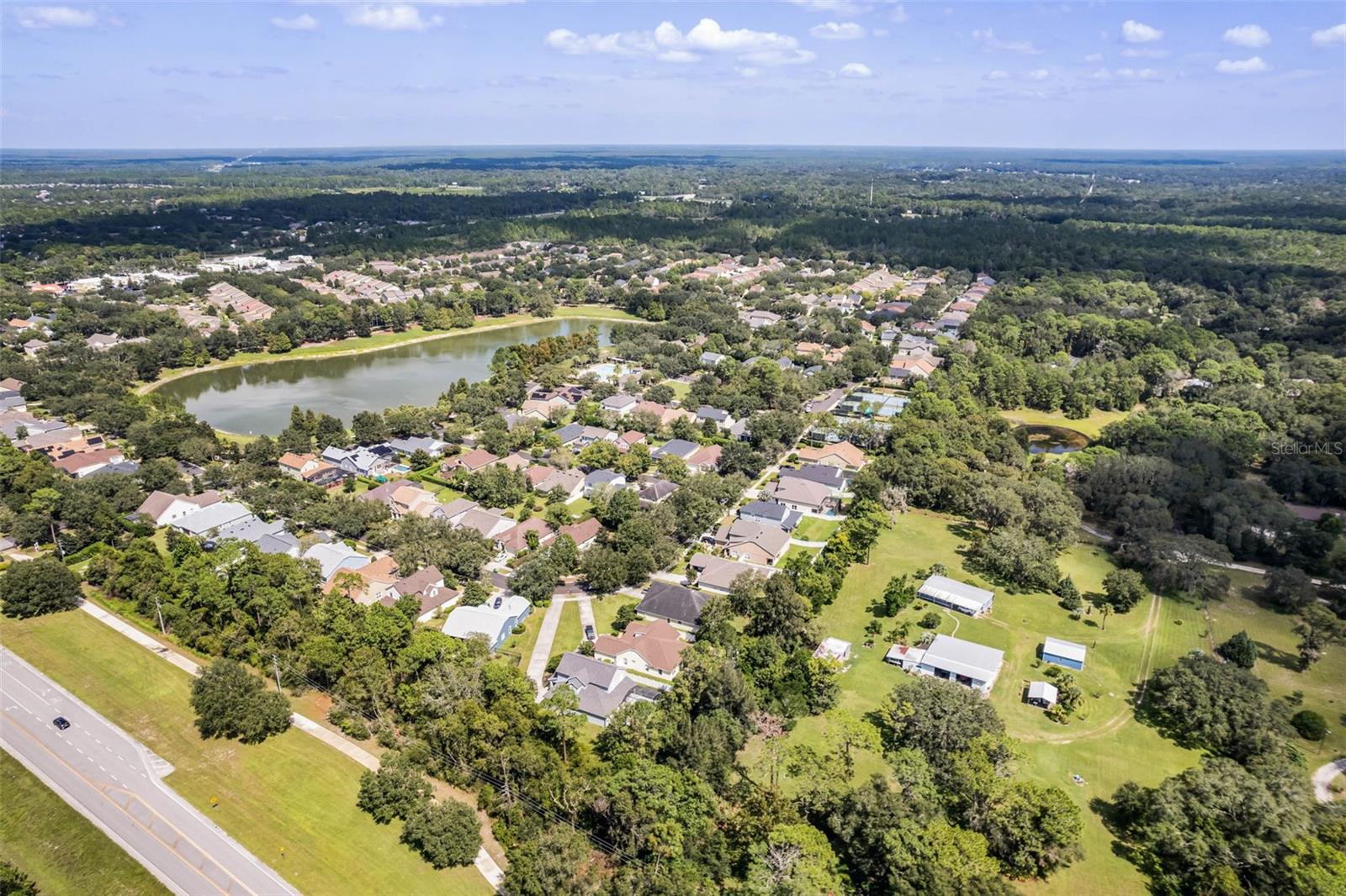 Image 60 of 62 For 405 Freesia Court