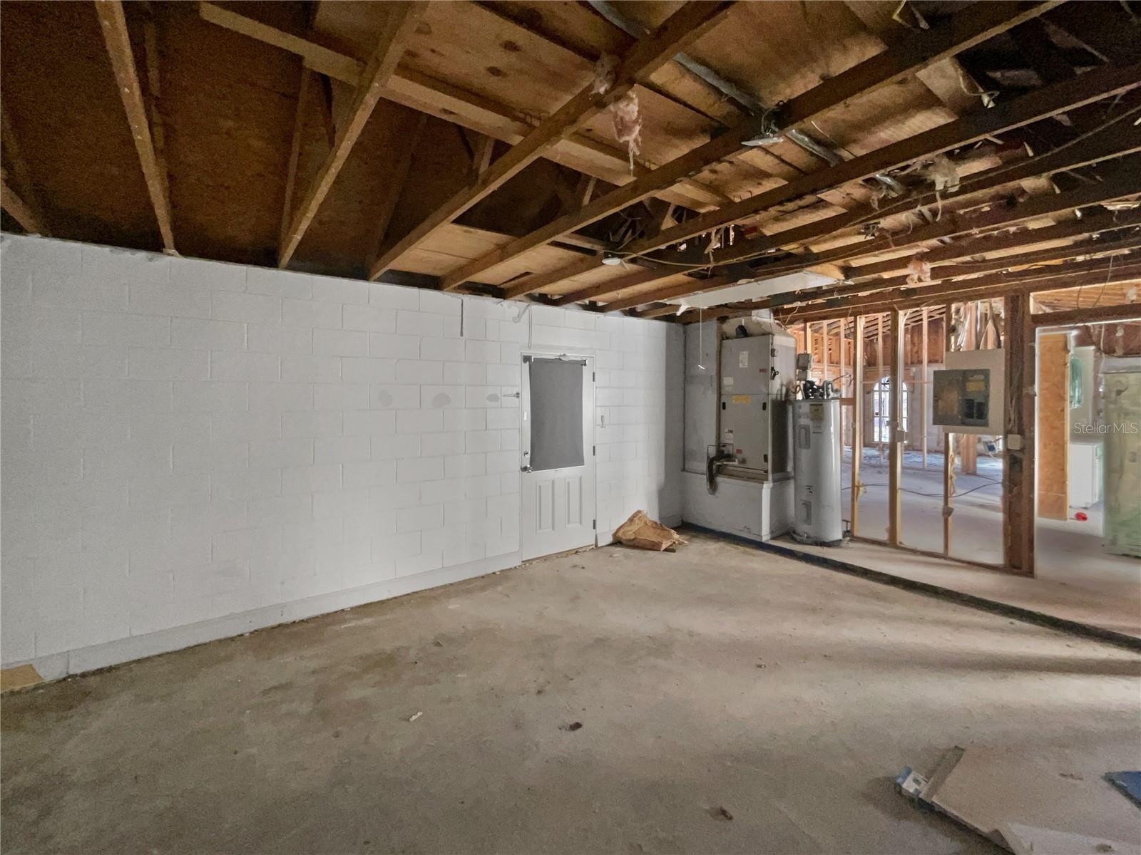 Image 13 of 26 For 2226 Newt Street