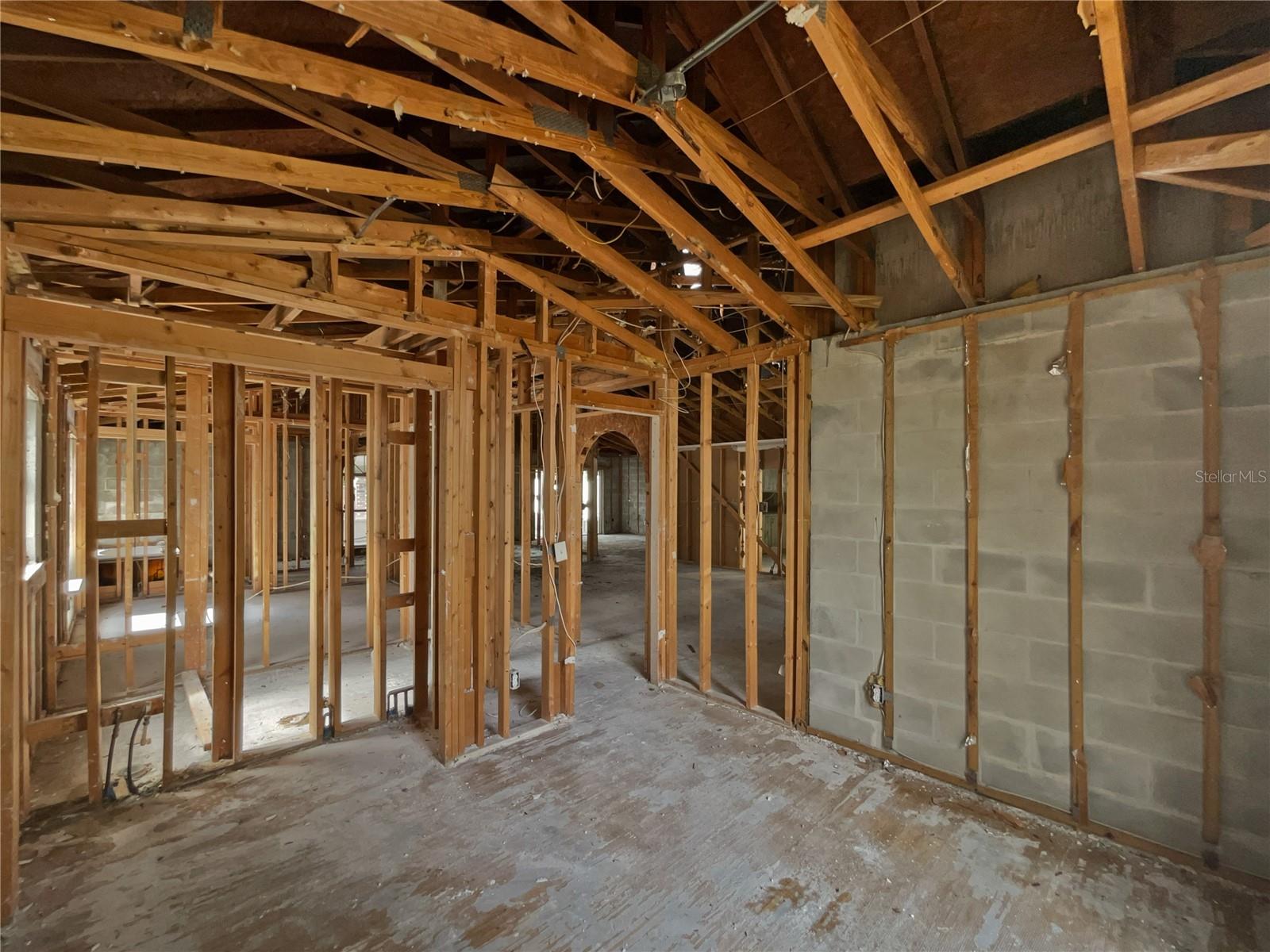 Image 7 of 26 For 2226 Newt Street