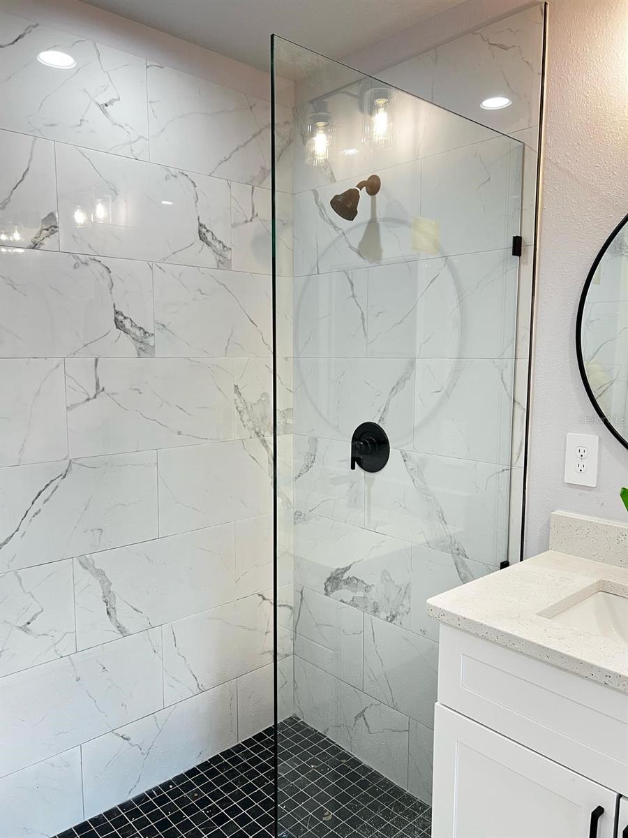 Listing photo id 12 for 10268 Harbor Way