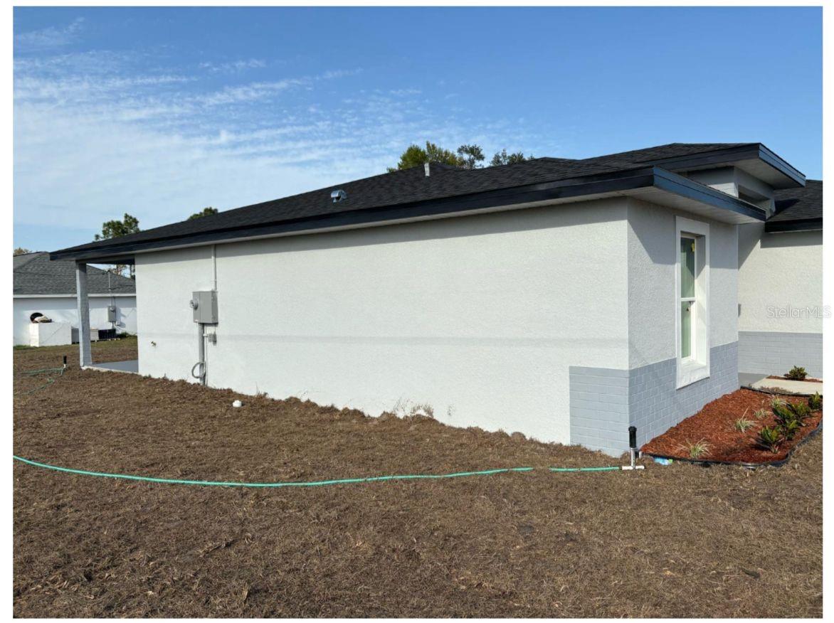 Listing photo id 14 for 10268 Harbor Way