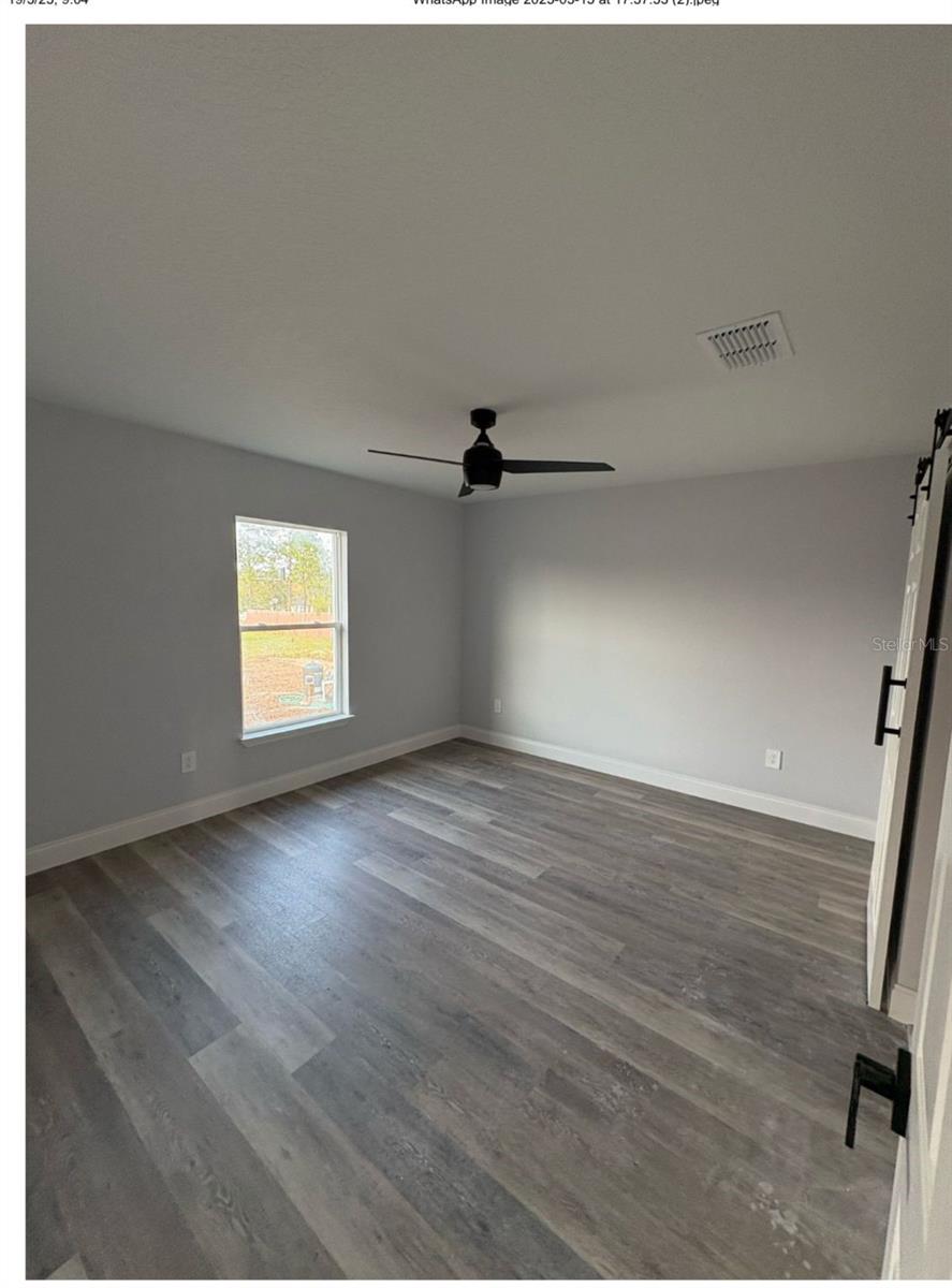 Listing photo id 7 for 10268 Harbor Way