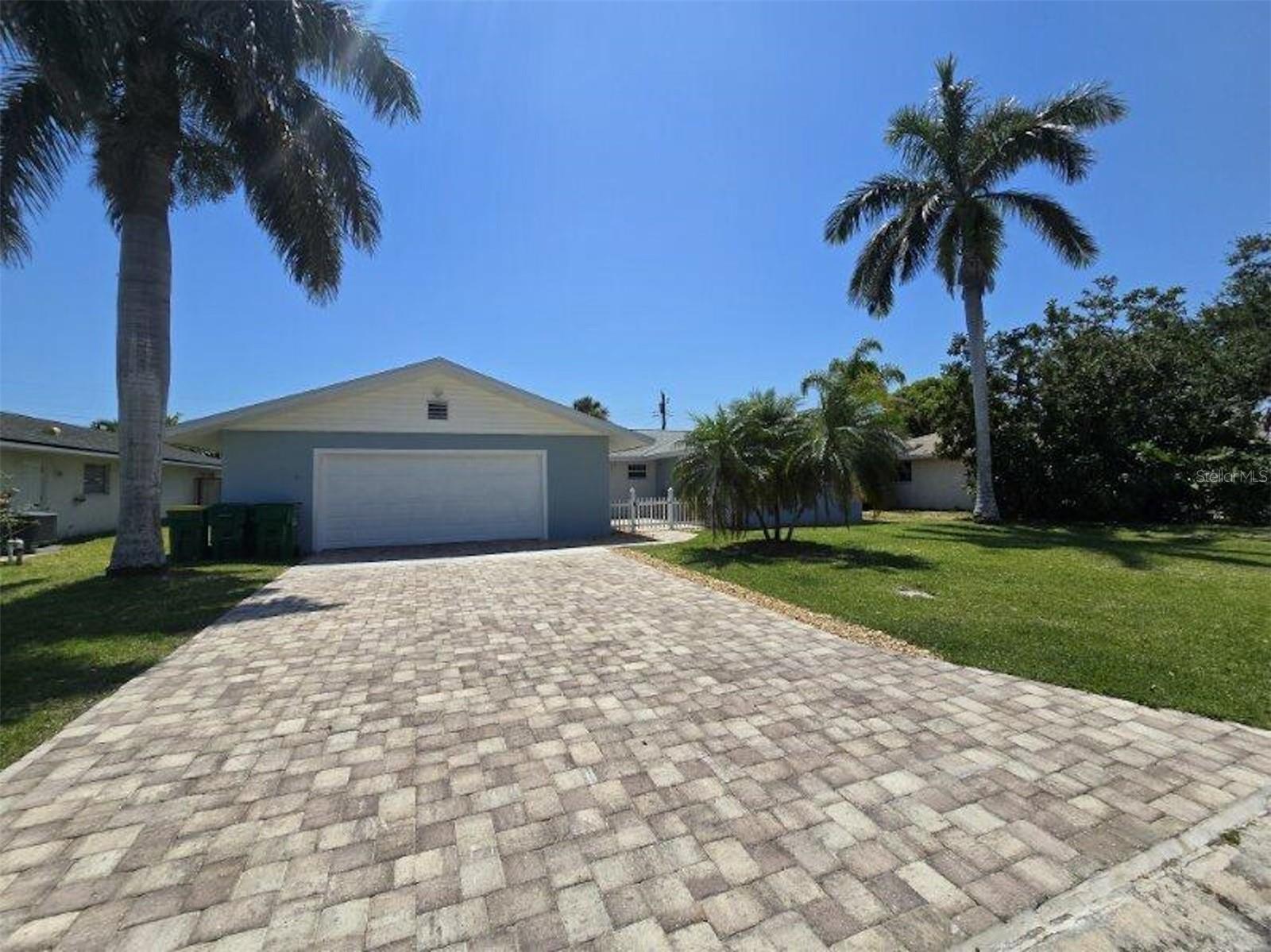 Image 4 of 43 For 333 Osceola Lane