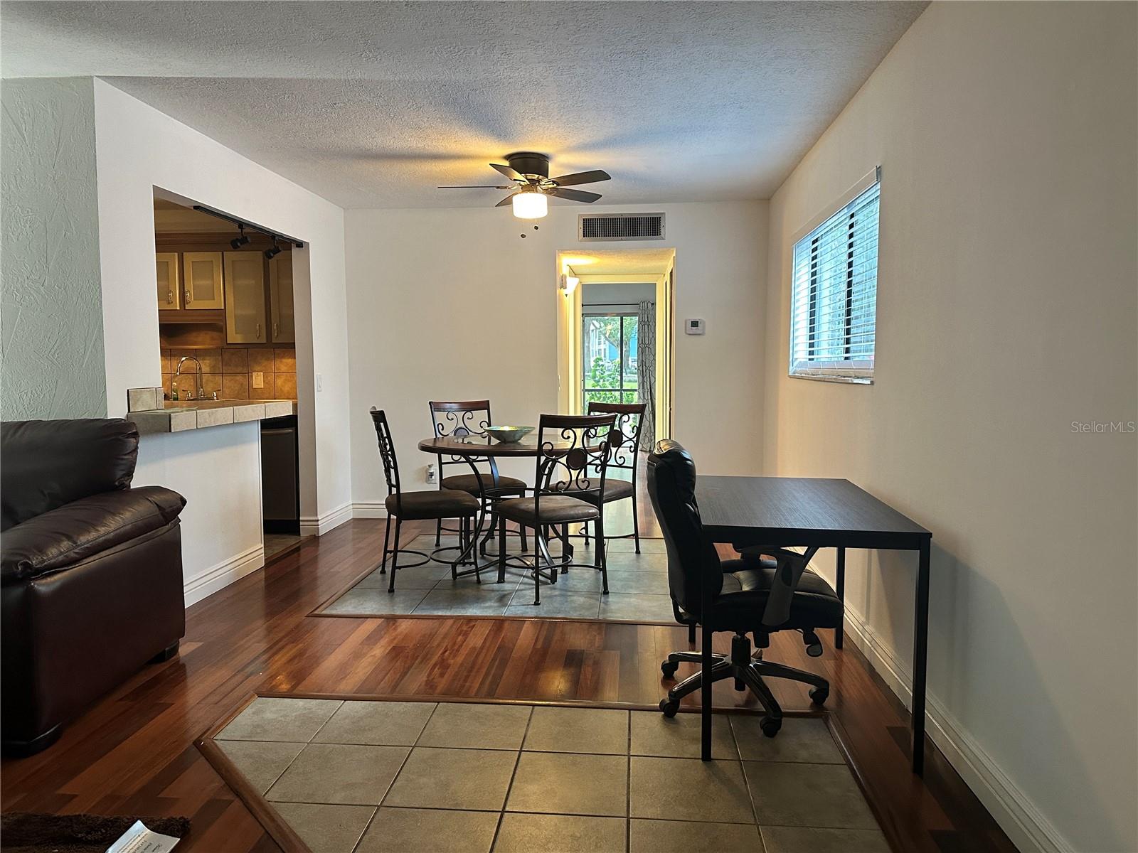 Image 3 of 23 For 2349 Oak Park Way 107