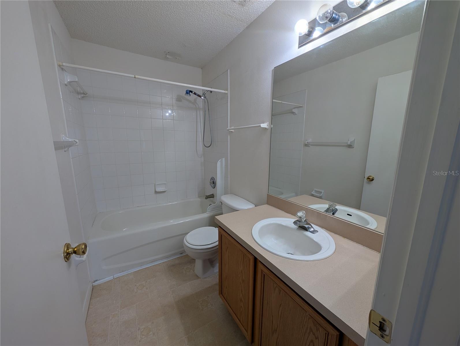 Image 23 of 24 For 4110 Waterside Island Court