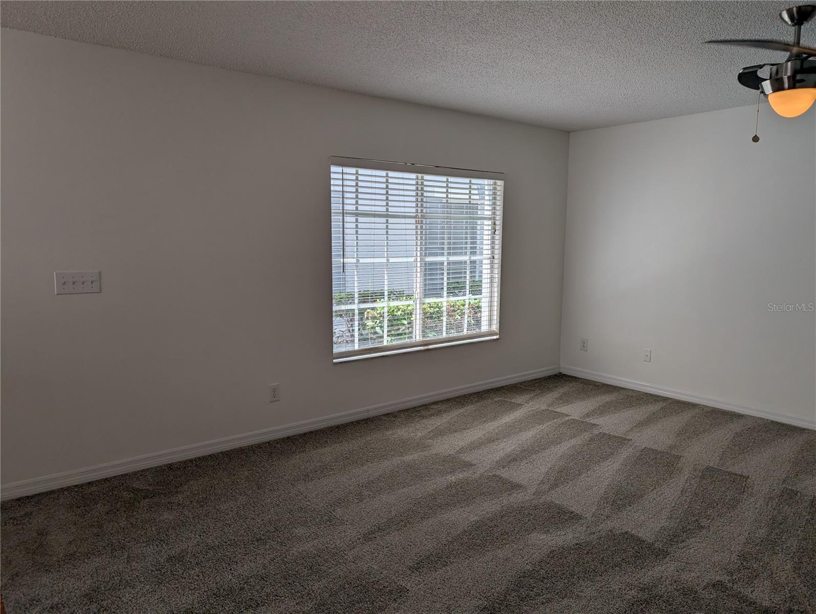 Image 5 of 24 For 4110 Waterside Island Court