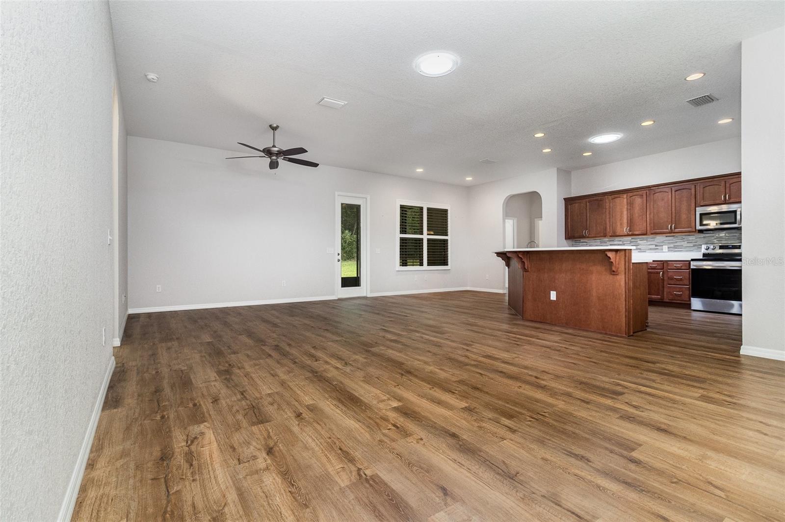 Image 9 of 30 For 11255 170th Place