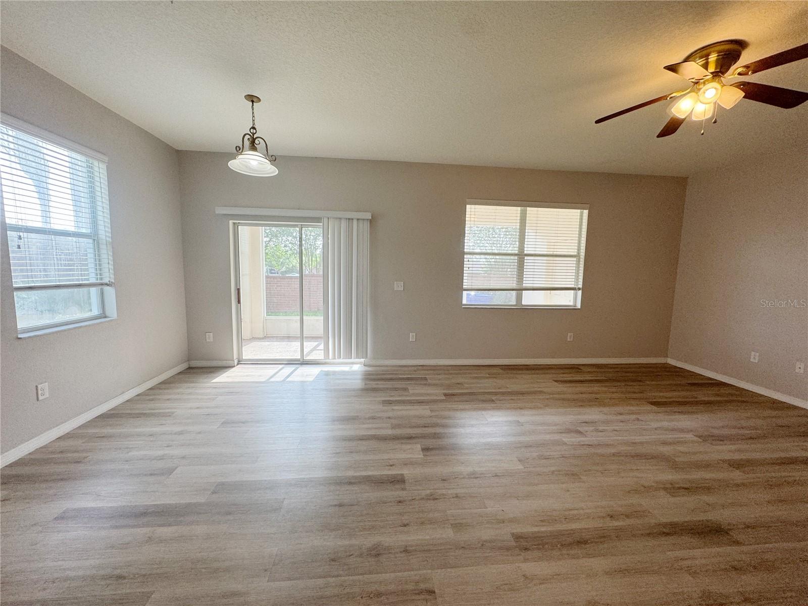 Image 13 of 45 For 1625 Priory Circle