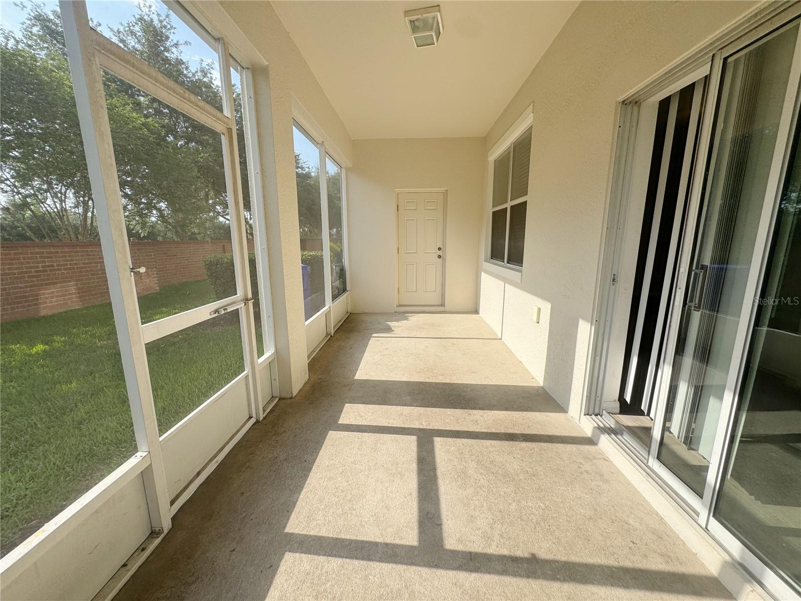 Image 17 of 45 For 1625 Priory Circle