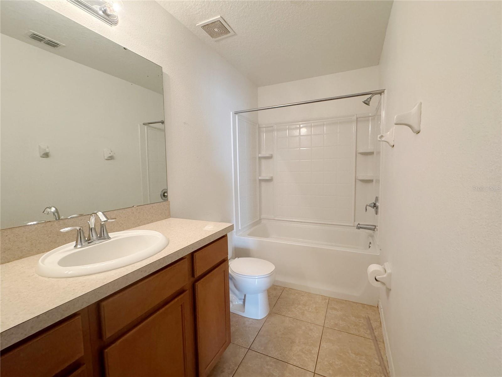 Image 30 of 45 For 1625 Priory Circle