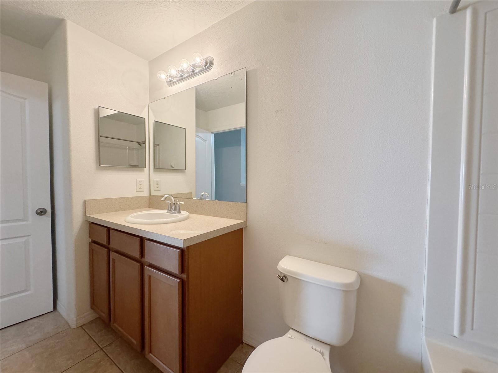 Image 31 of 45 For 1625 Priory Circle