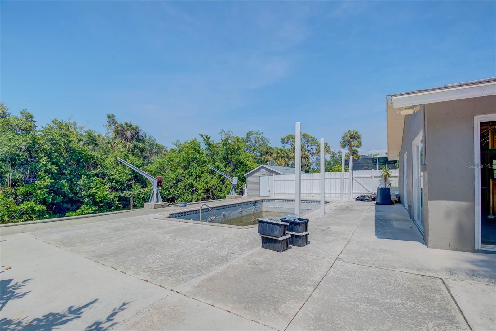 Image 8 of 21 For 4838 Tarpon Avenue