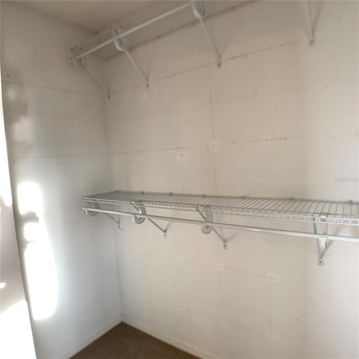 Image 25 of 28 For 9530 Darien Avenue 9530