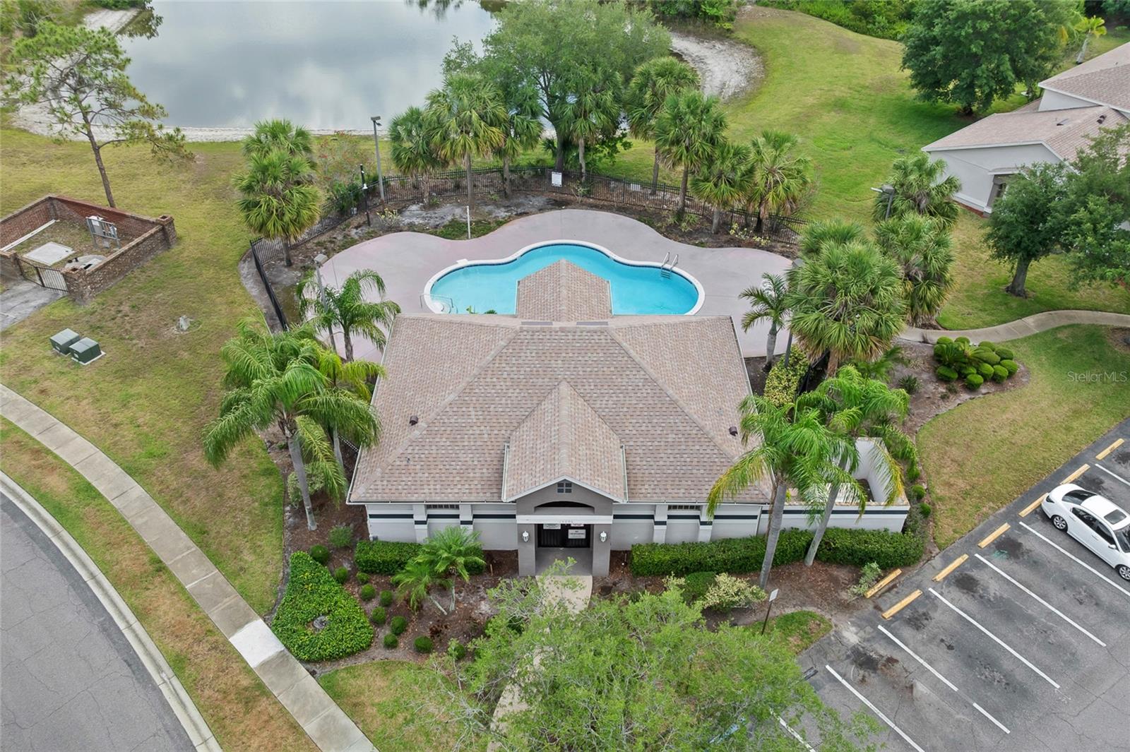 Image 21 of 24 For 14820 Laguna Beach Circle