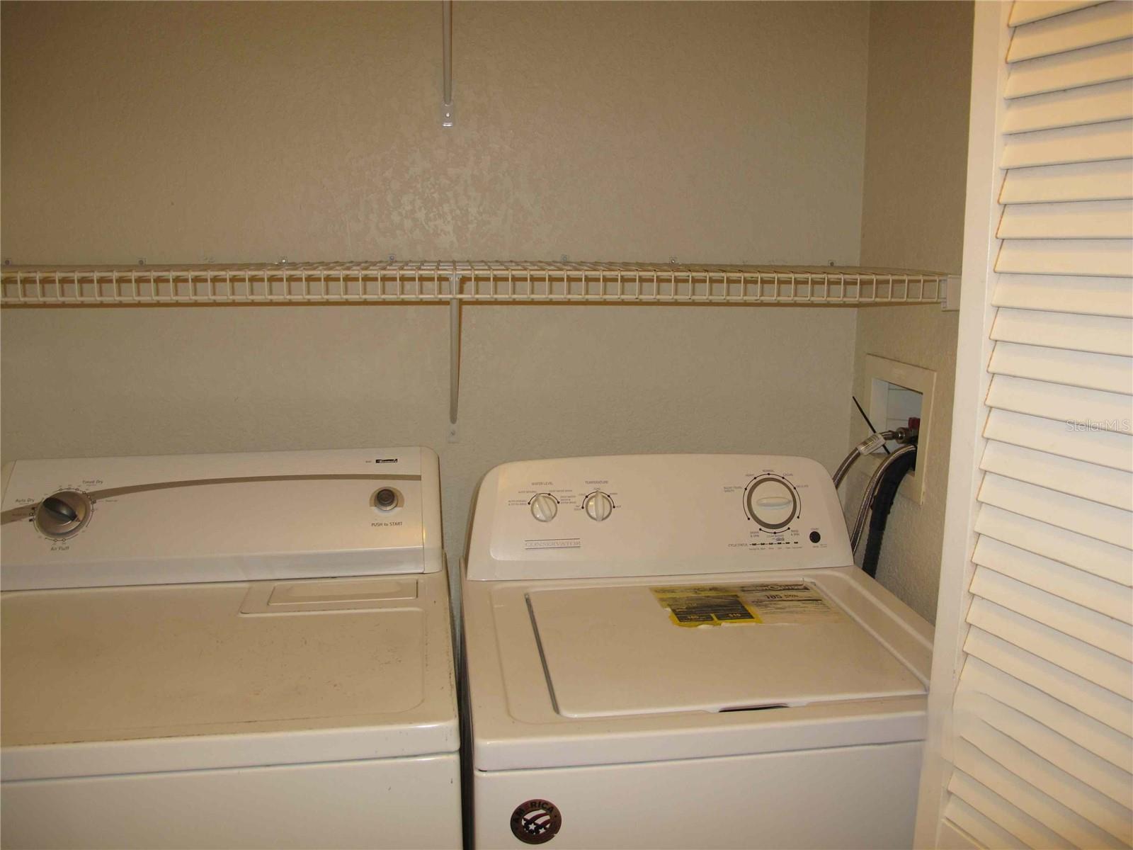 Image 7 of 9 For 5550 Michigan Street 2204