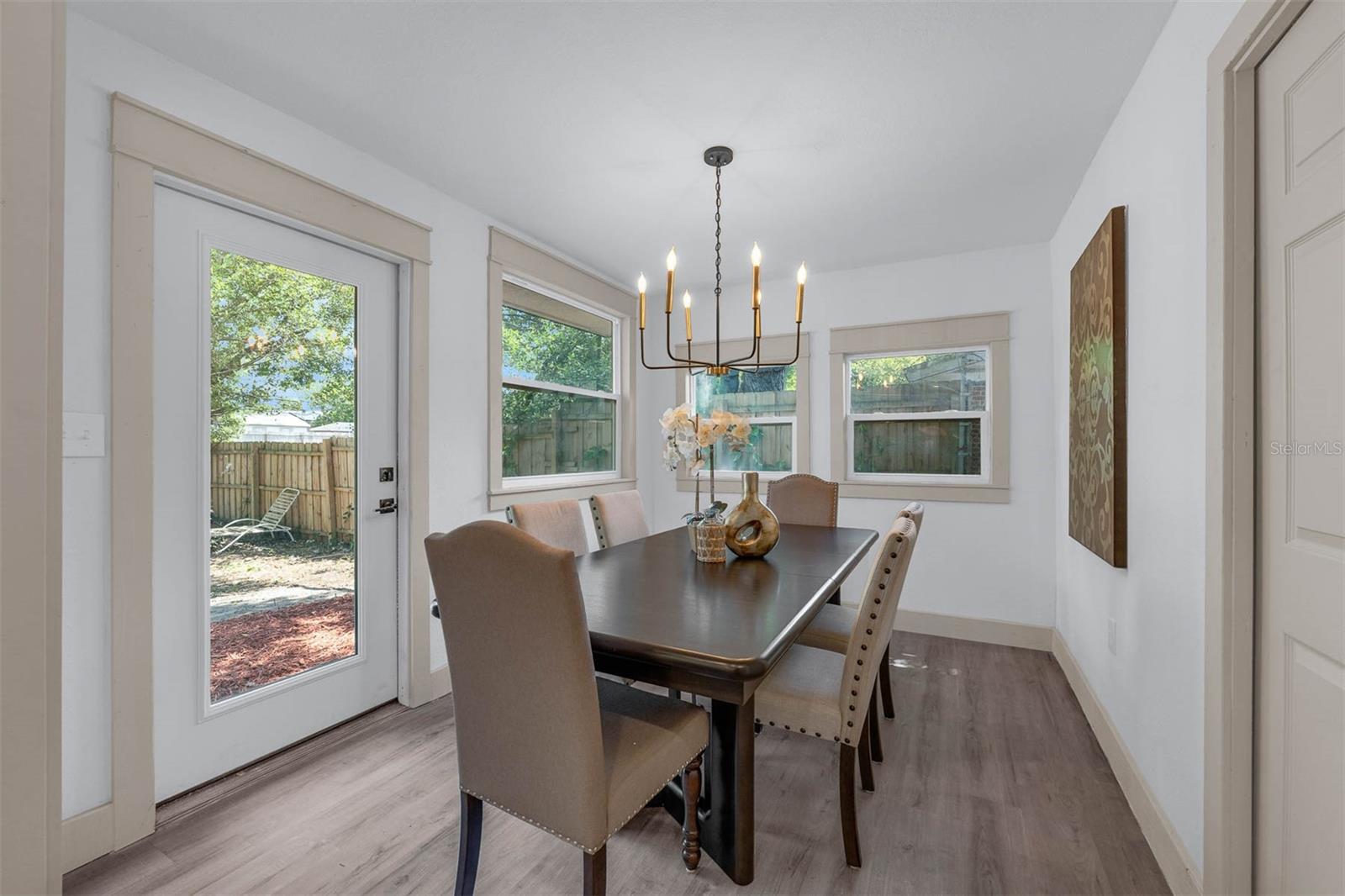 Image 12 of 30 For 7813 Delphia Street