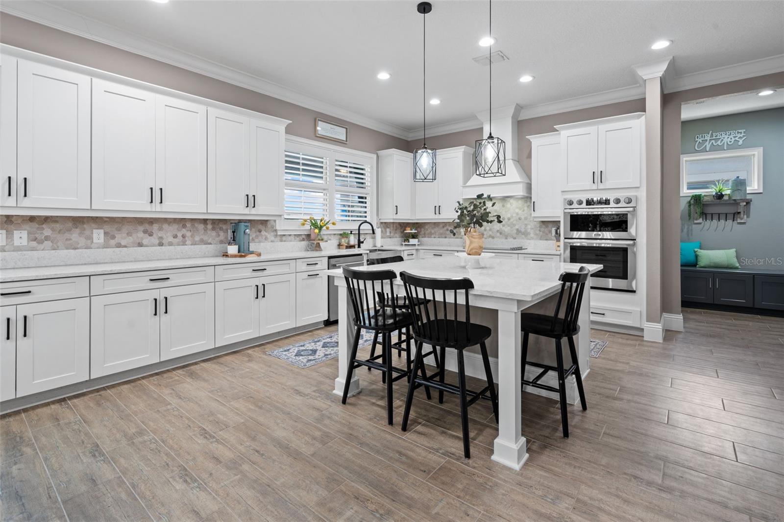 Image 18 of 57 For 13139 Stanthorne Avenue