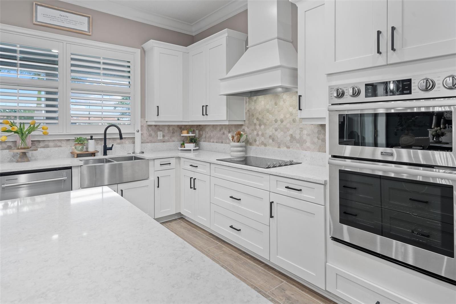 Image 22 of 57 For 13139 Stanthorne Avenue