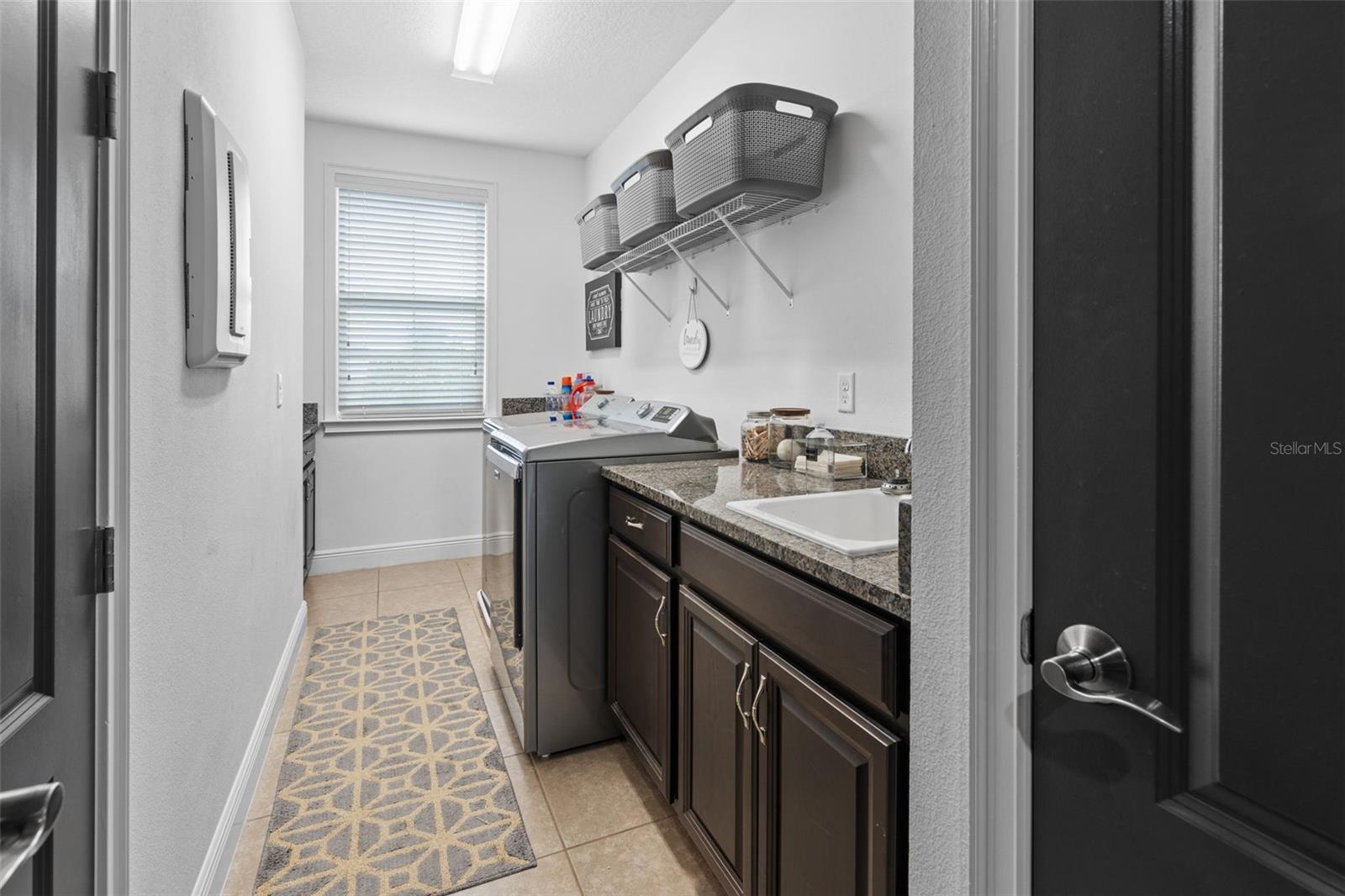 Image 40 of 57 For 13139 Stanthorne Avenue