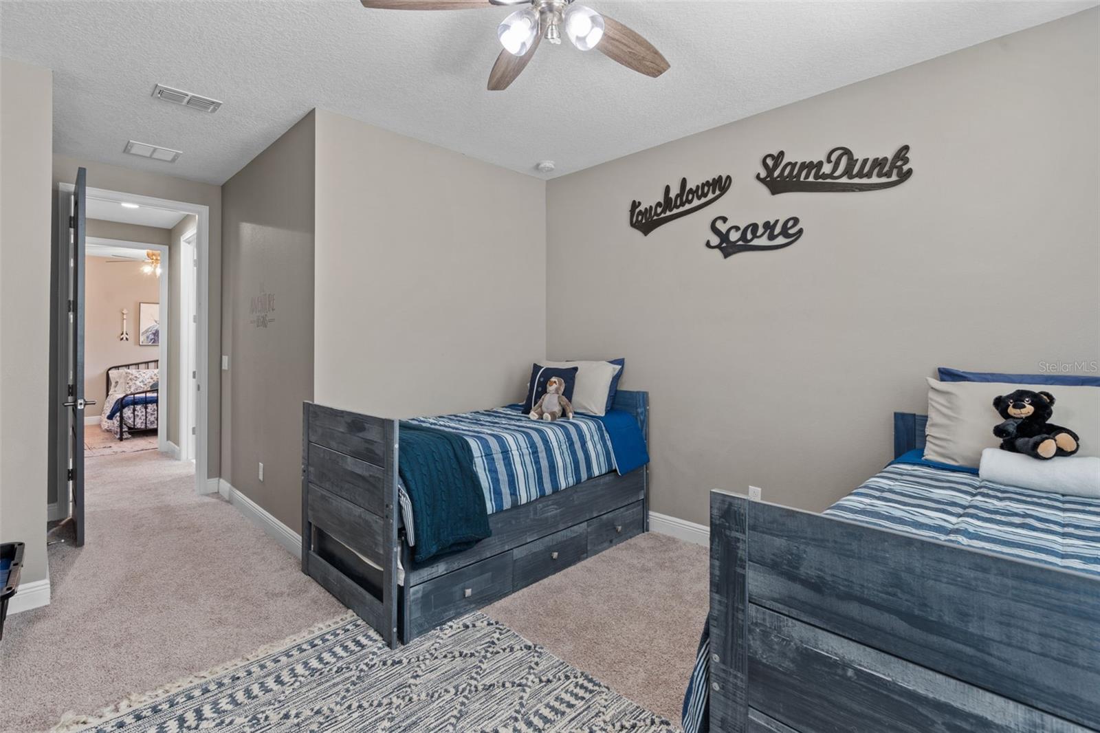 Image 42 of 57 For 13139 Stanthorne Avenue