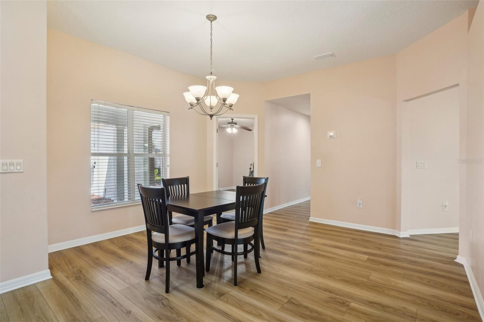 Image 8 of 55 For 26609 Bull Run