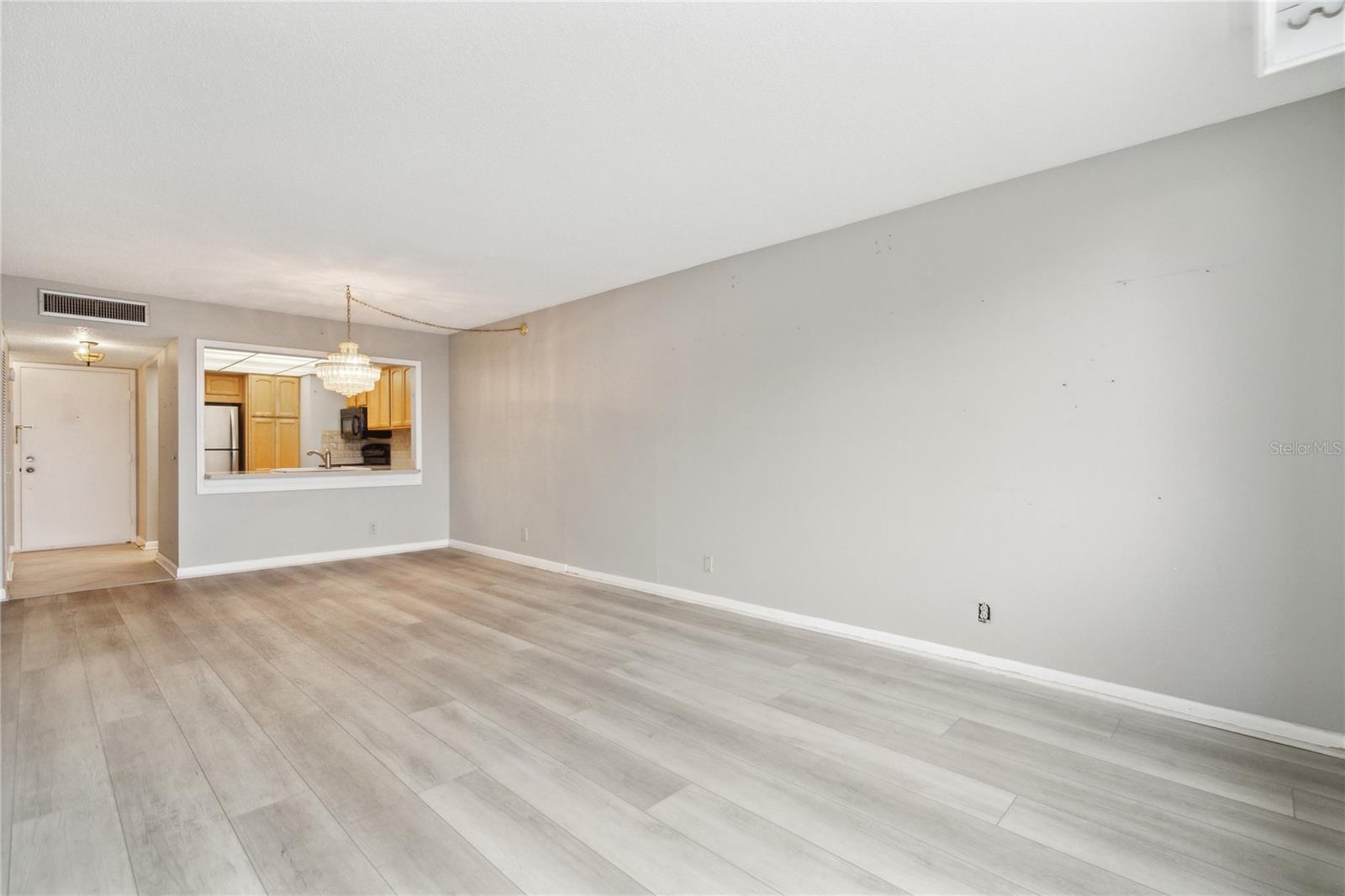 Image 11 of 22 For 6219 Palma Del Mar Boulevard S 301