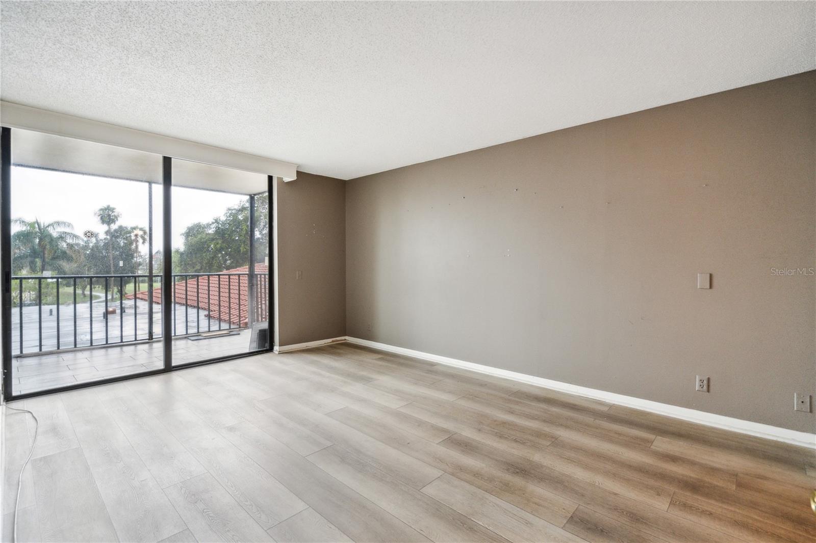 Image 15 of 22 For 6219 Palma Del Mar Boulevard S 301