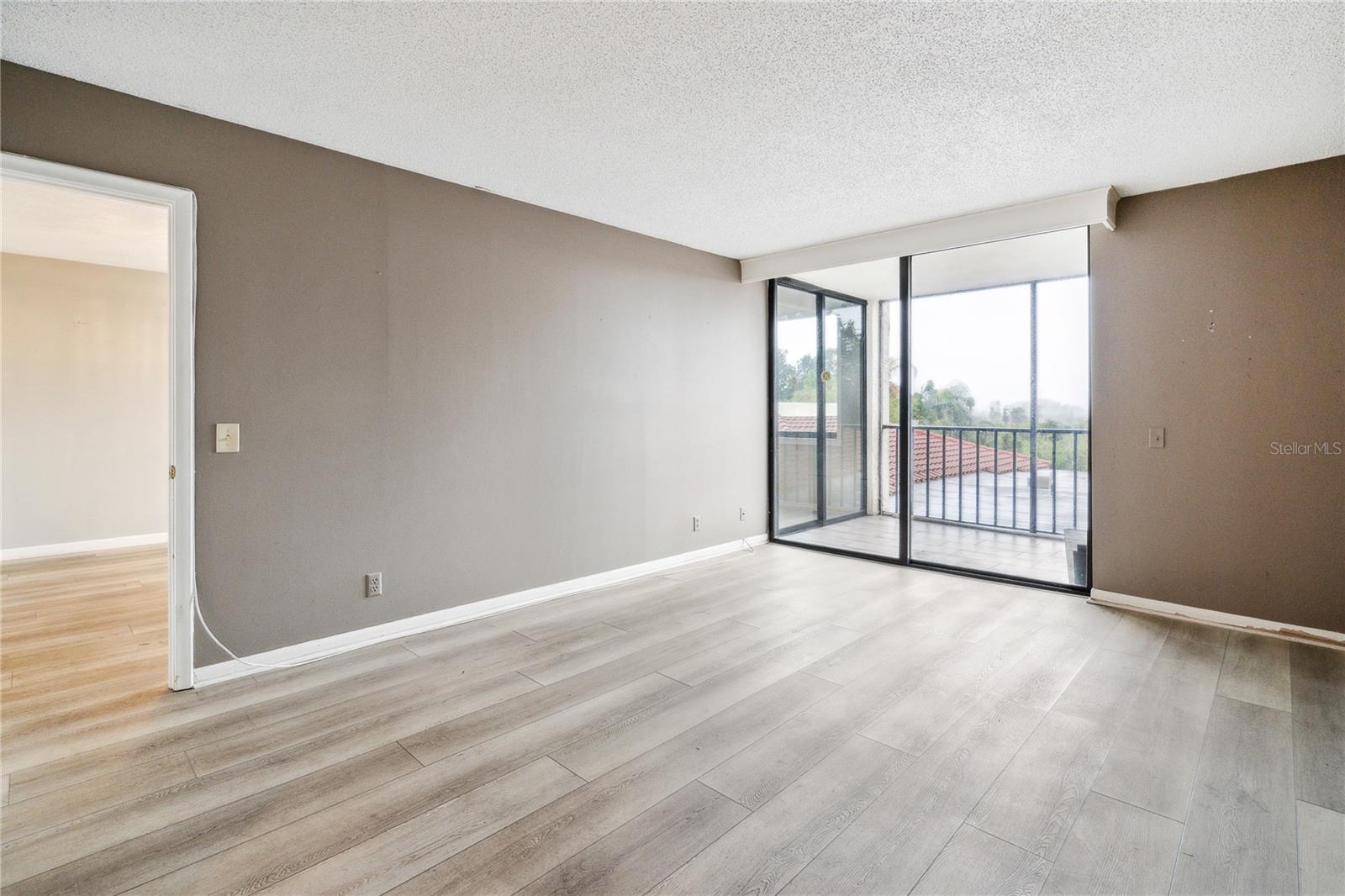 Image 17 of 22 For 6219 Palma Del Mar Boulevard S 301