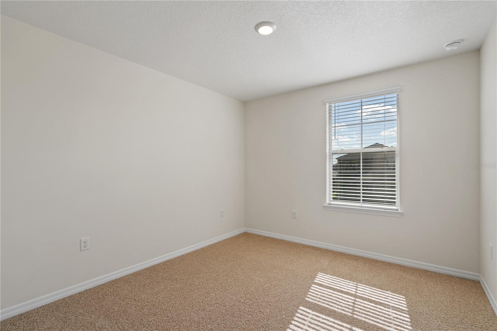 Image 12 of 29 For 17081 Water Spring Boulevard