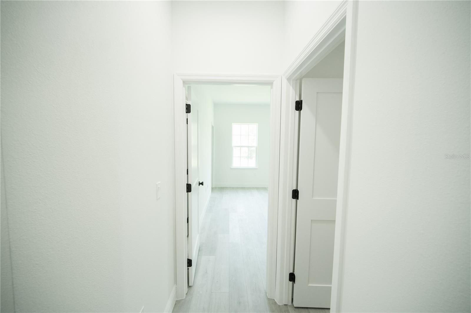 Image 33 of 53 For 13265 85th Circle