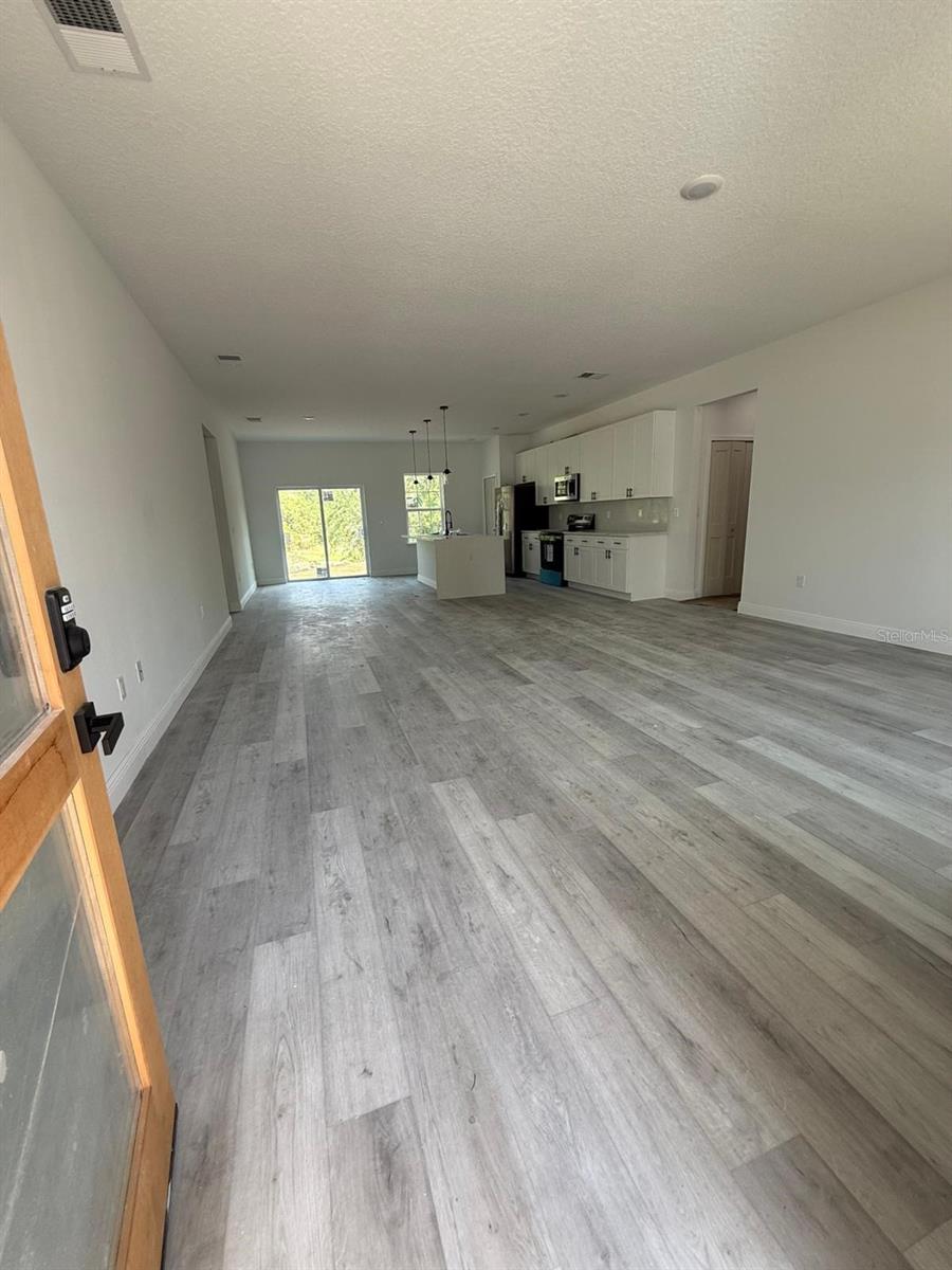 Image 7 of 53 For 13265 85th Circle