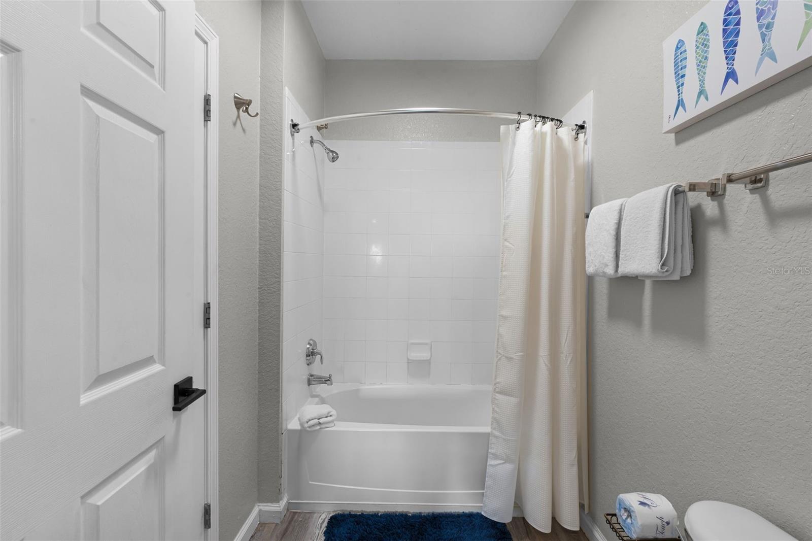 Image 24 of 38 For 14200 Avalon Road 409
