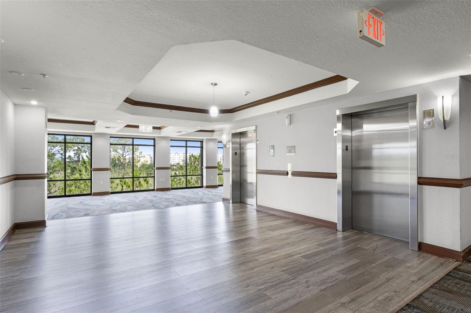 Image 31 of 38 For 14200 Avalon Road 409