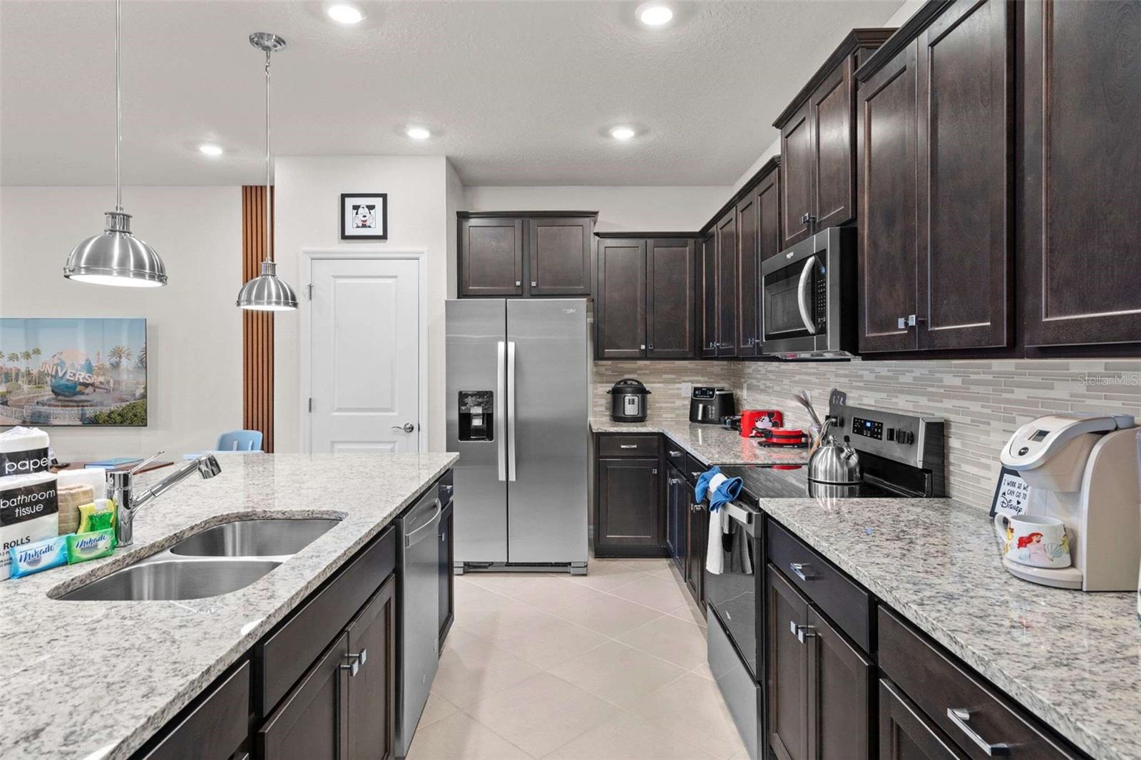 Image 14 of 56 For 1283 Blue Paradise Way