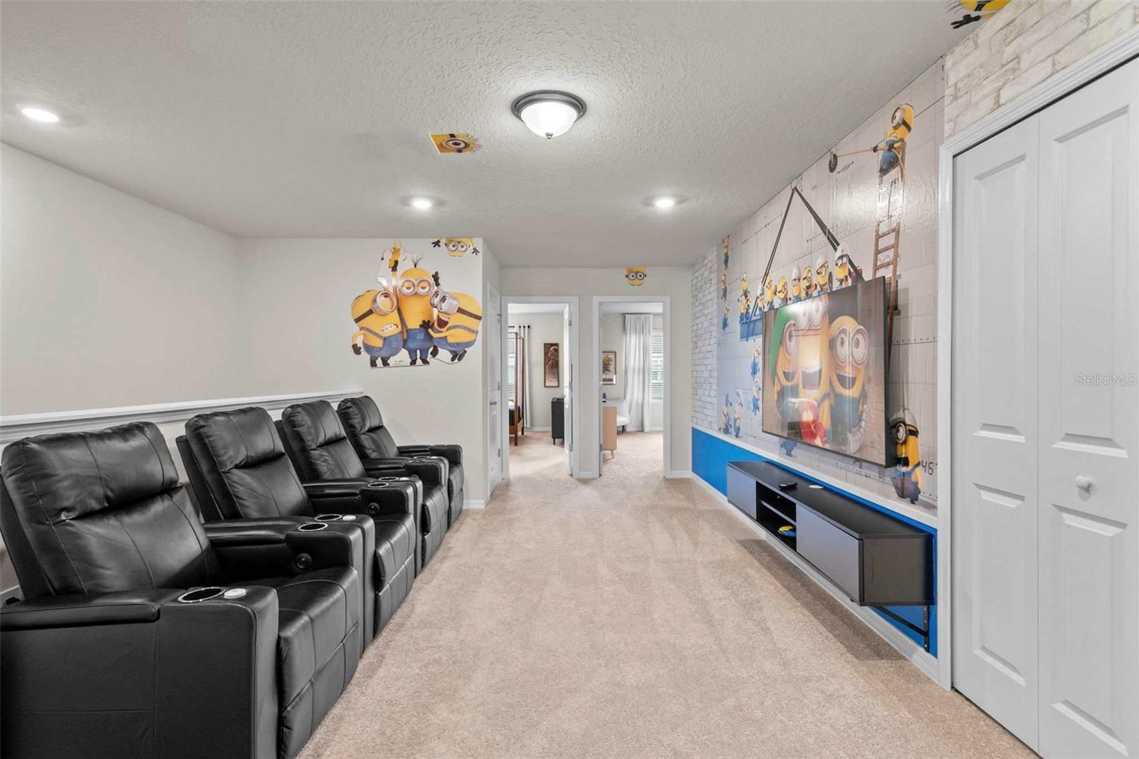 Image 15 of 56 For 1283 Blue Paradise Way